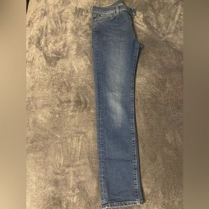 Size 30 Levi’s jeans.